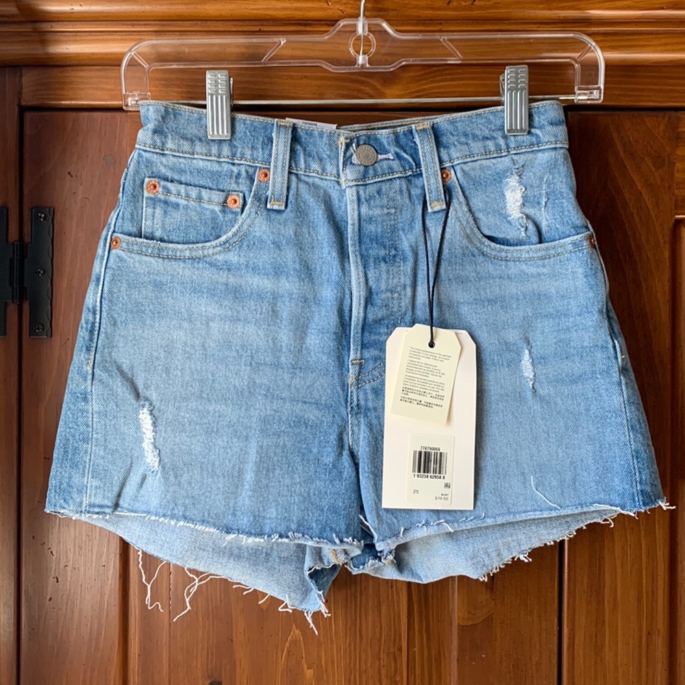 Levi’s rib cage high rise denim shorts